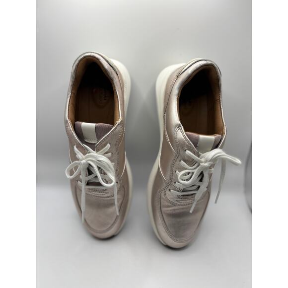 Rose gold Walking Shoe - Picture 3 of 3